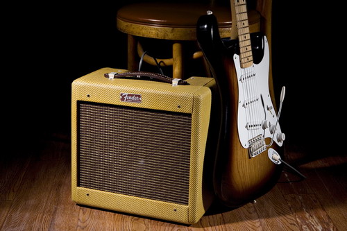 ������ Fender