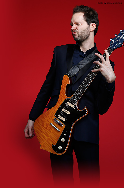 ������ Ibanez